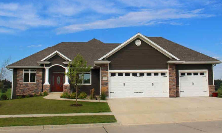6530 Palm Valley, Sioux City - $575,000